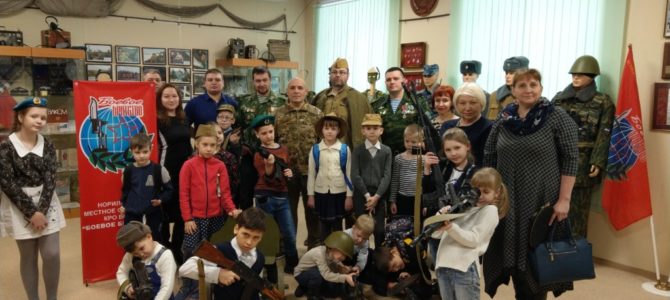 Учащиеся воскресных школ города Норильска посетили музей Боевой Славы