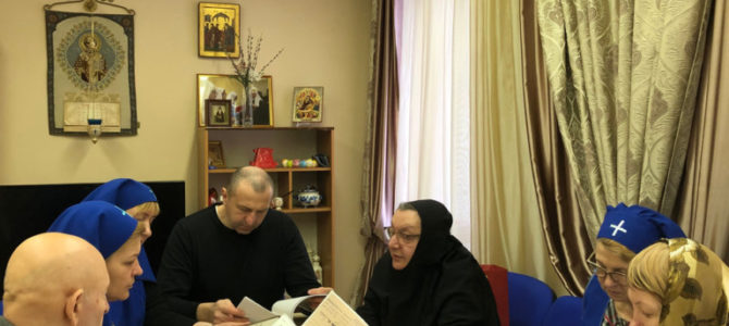 Встреча епархиальных подразделений, посвященная Дню православной книги, прошла в Норильском епархиальном управлении